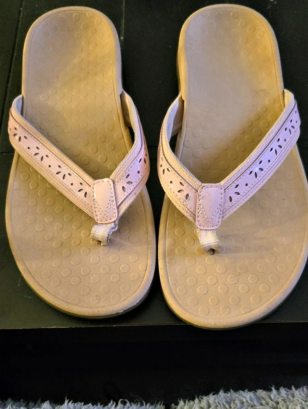 Vionic Tide Sandals in Pink